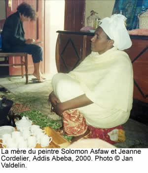 Jeanne Cordelier chez la mère du paintre Solomon Asfaw, Addis Abeba.